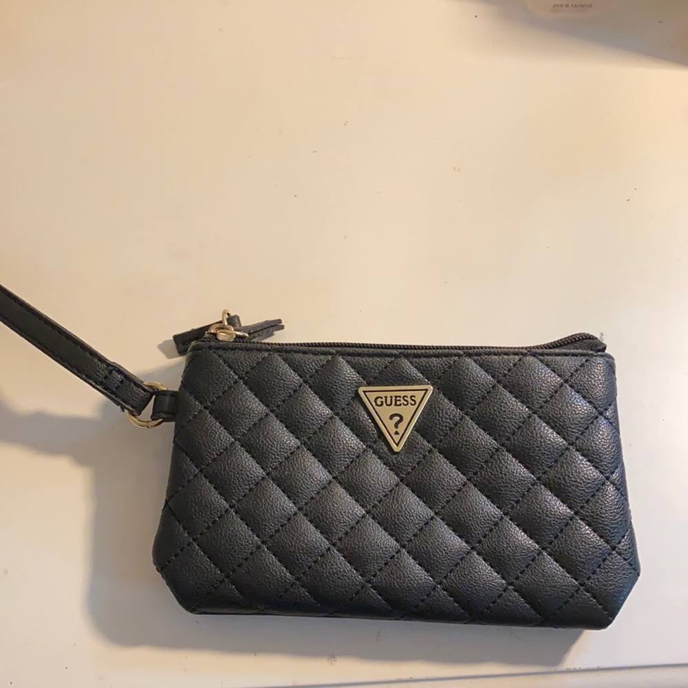 Guess wristlet